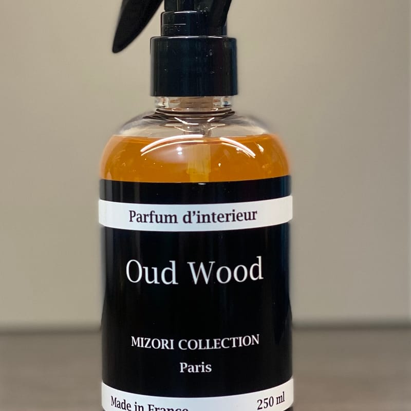 Oud Wood Mizori collection parfum spray